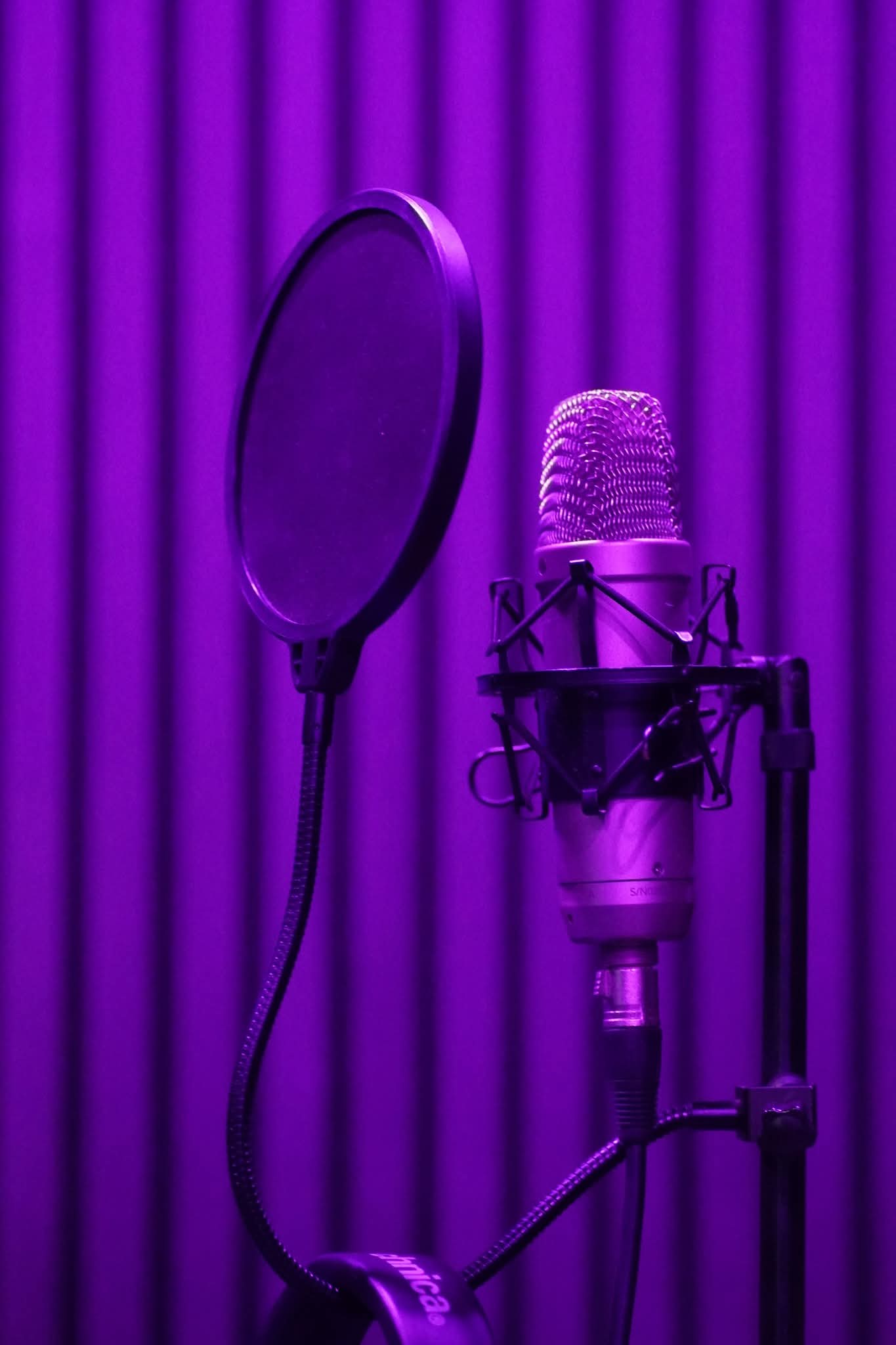 Why Some Backing Tracks Work Brilliantly Live - And Others Fall Apart